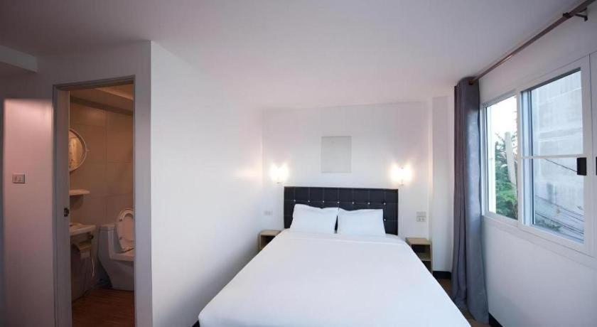 Hostel Hoppers Place Donmuang