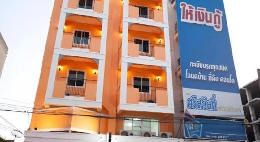 Hostel Hoppers Place Donmuang *