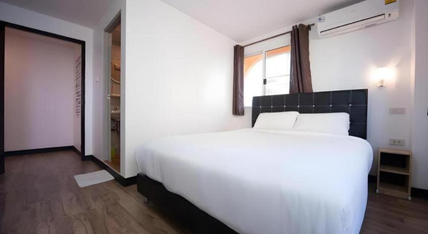 Hoppers Place Donmuang Bangkok