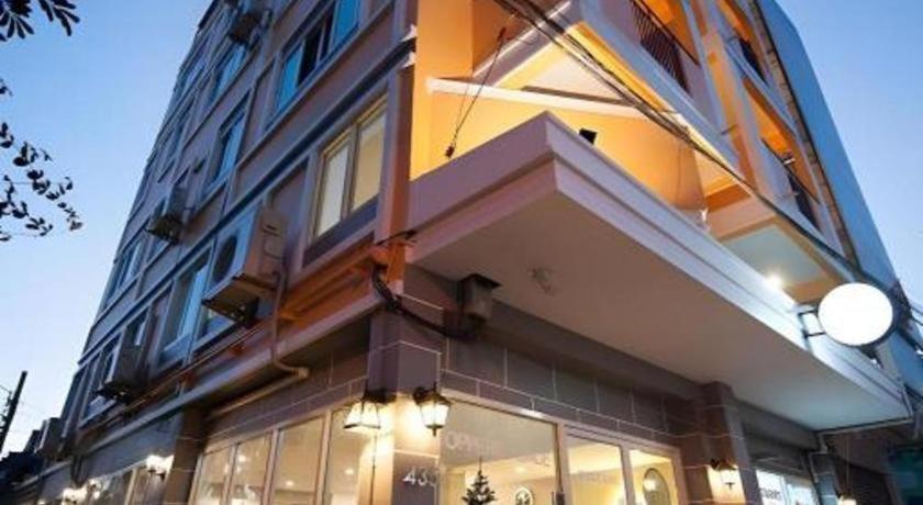 Hoppers Place Donmuang Hostel Bangkok