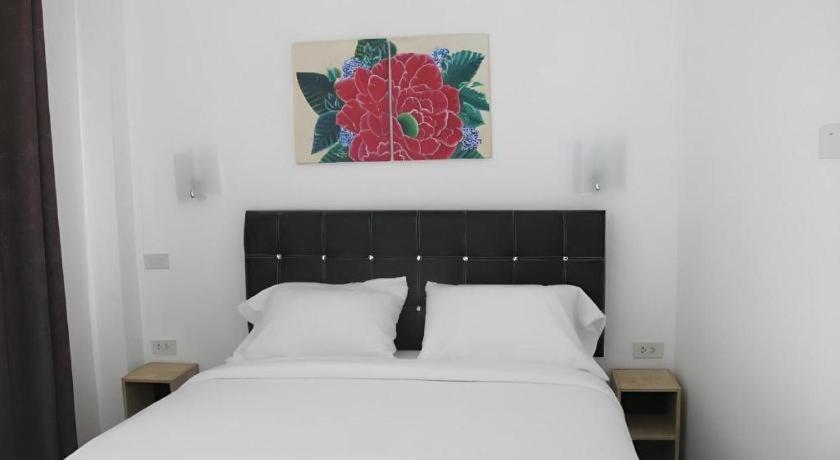 Hoppers Place Donmuang Bangkok