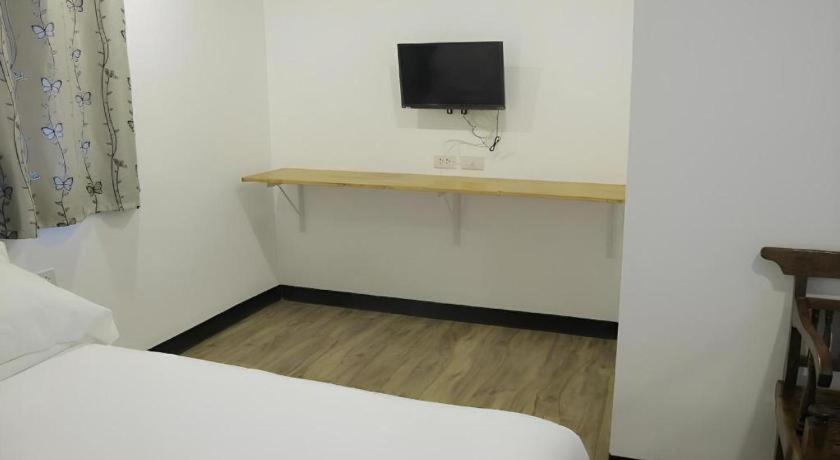 Hoppers Place Donmuang Hostel *