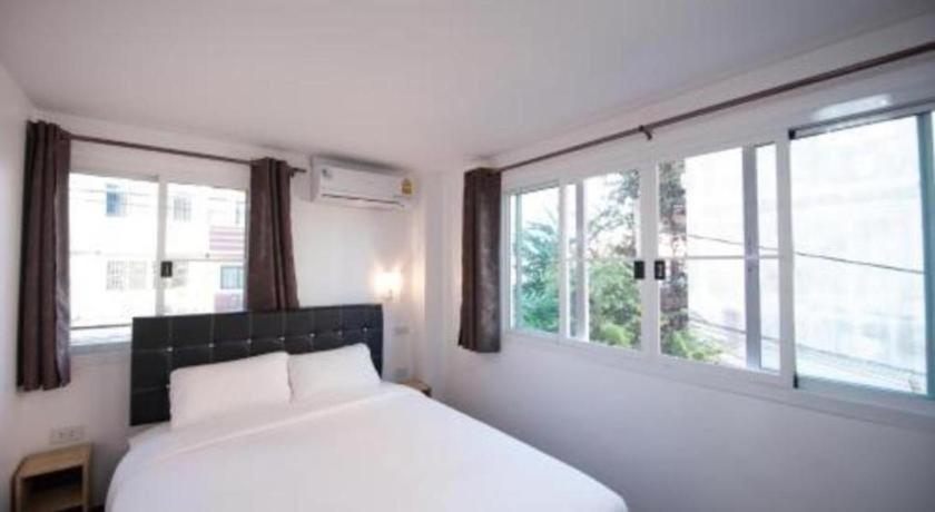 Hostel Hoppers Place Donmuang
